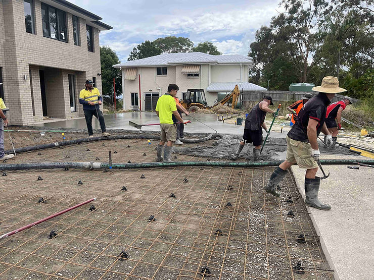 Commercial concrete professionals in Burleigh